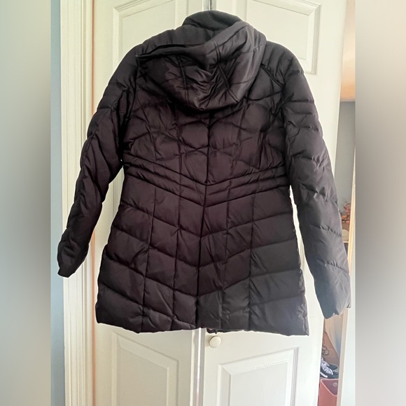 Marc New York down jacket. Woman’s medium deep plum with copper details - Picture 4 of 5